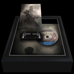 Call of Duty Infinite Warfare Steelbook Display Frame with case and disc side by side ready for presentation on the wall