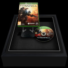 Xbox One Magnetic Game Display Frame Full, with case and disc side by side being framed