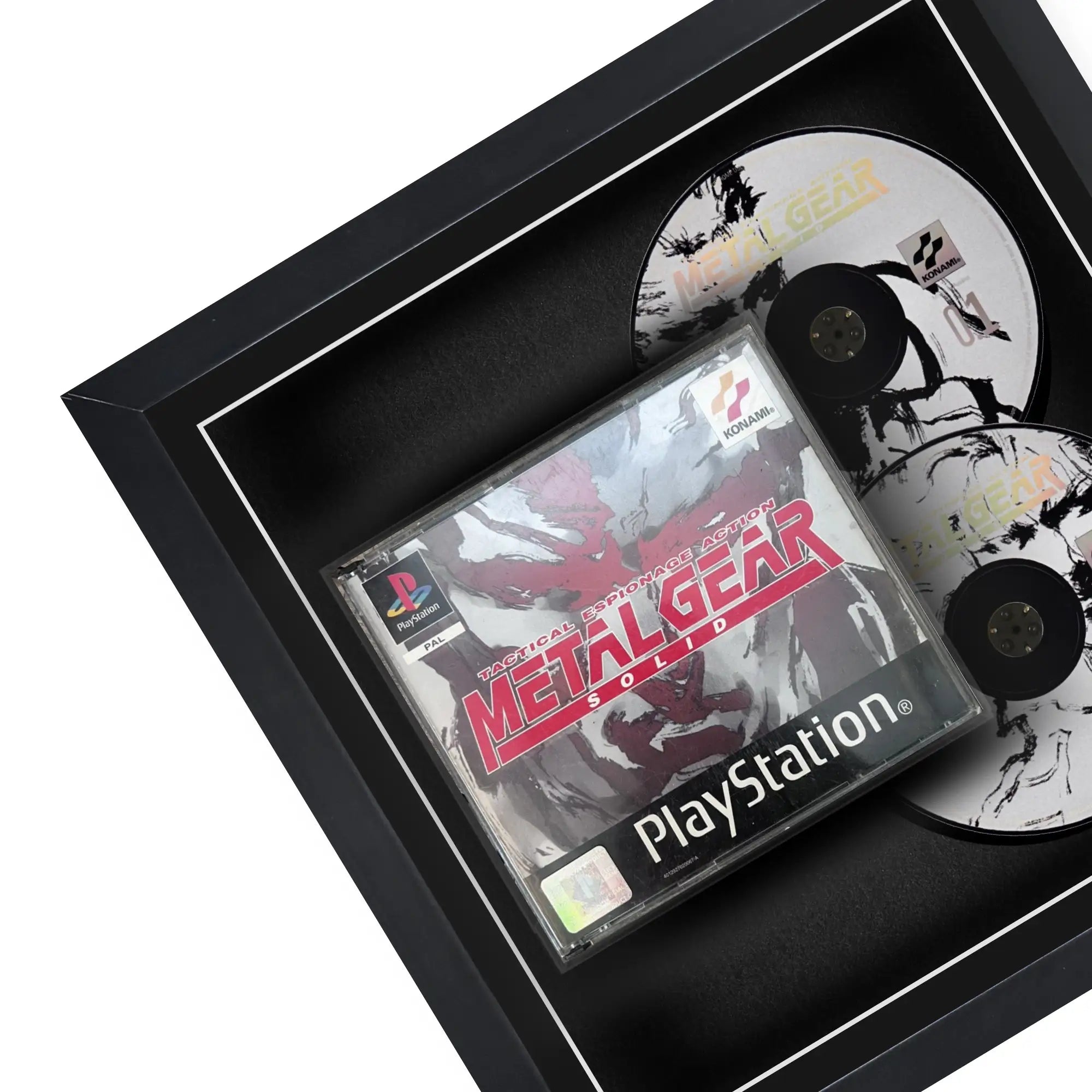 Frame a game: Your PlayStation 1 video game 2-disc set displayed within this square frame, the perfect way to showcase your game.